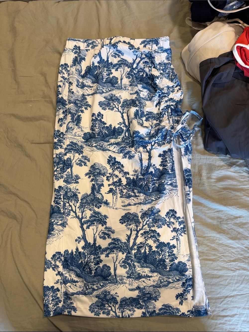 SHEIN Blue & White Scenic Print Swim Sarong Wrap